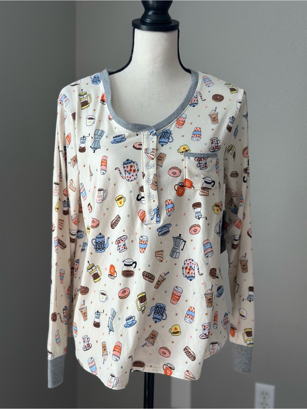NEW Cuddl Duds Cream Long-Sleeve Women’s Pajama Top Cute Breakfast Coffee Print